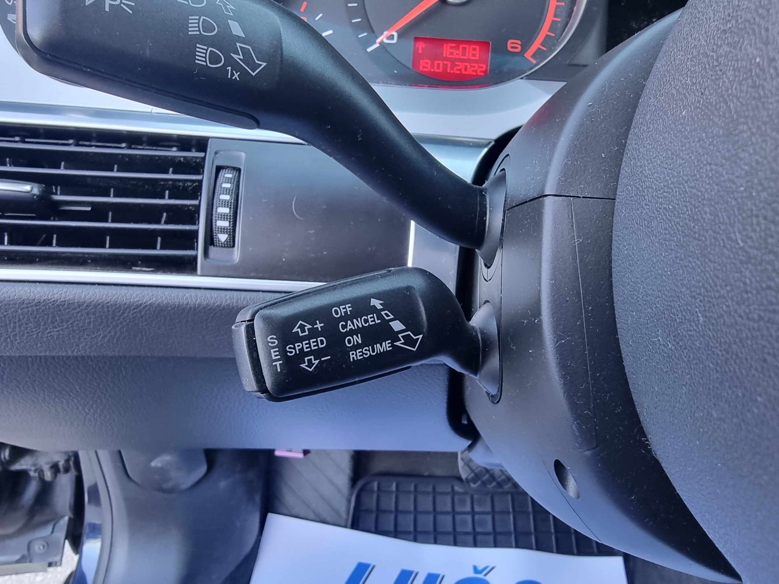 AUDI A6 2.0TDI DIODA