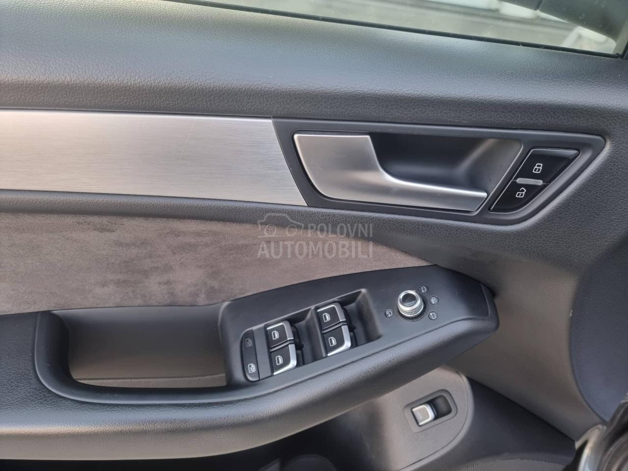 Audi Q5 2.0TDI  S LINE