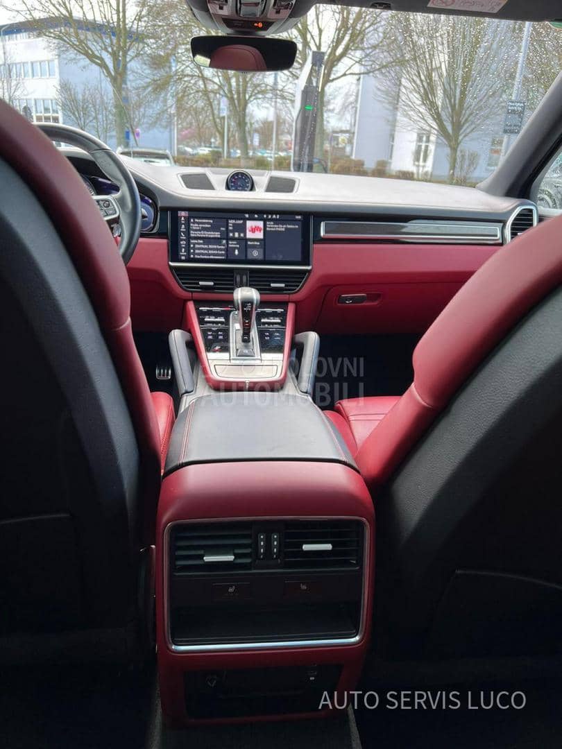 Porsche Cayenne S COUPE