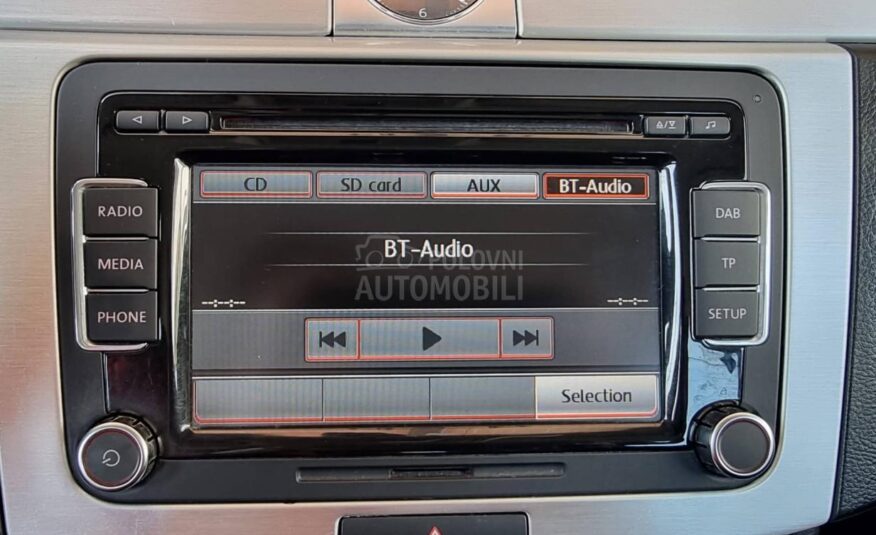 Volkswagen Passat B7 DSG/HIGHLINE