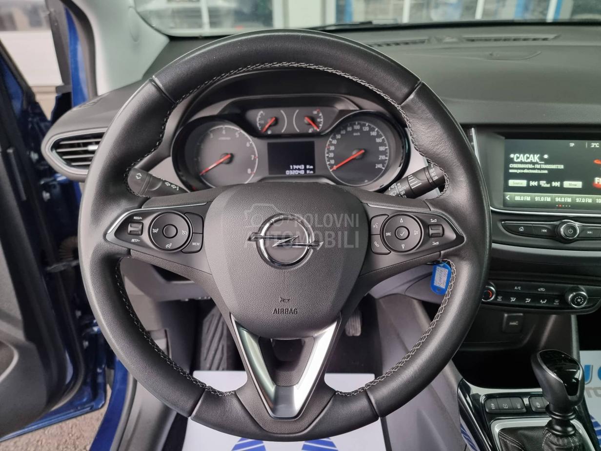 Opel Crossland X  1.2