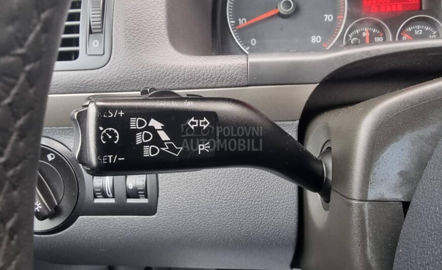 Volkswagen Touran 2.0/CNG/7 SED