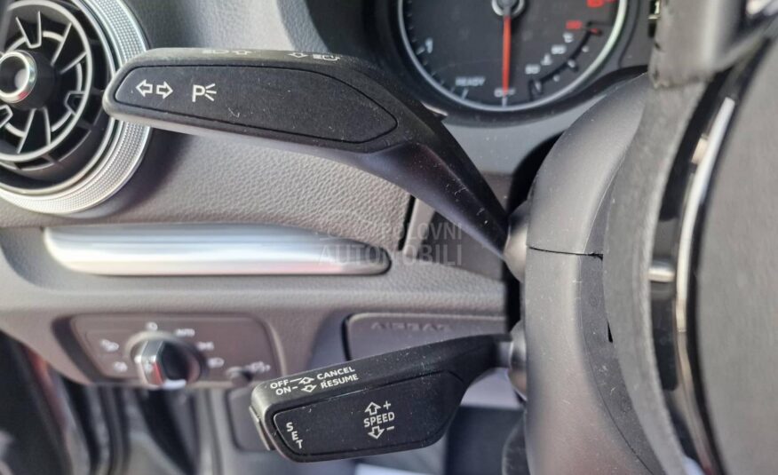 Audi A3 SPORT/DSG/NAV