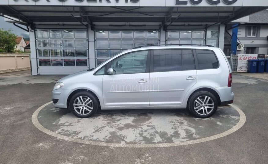 Volkswagen Touran 2.0/CNG/7 SED
