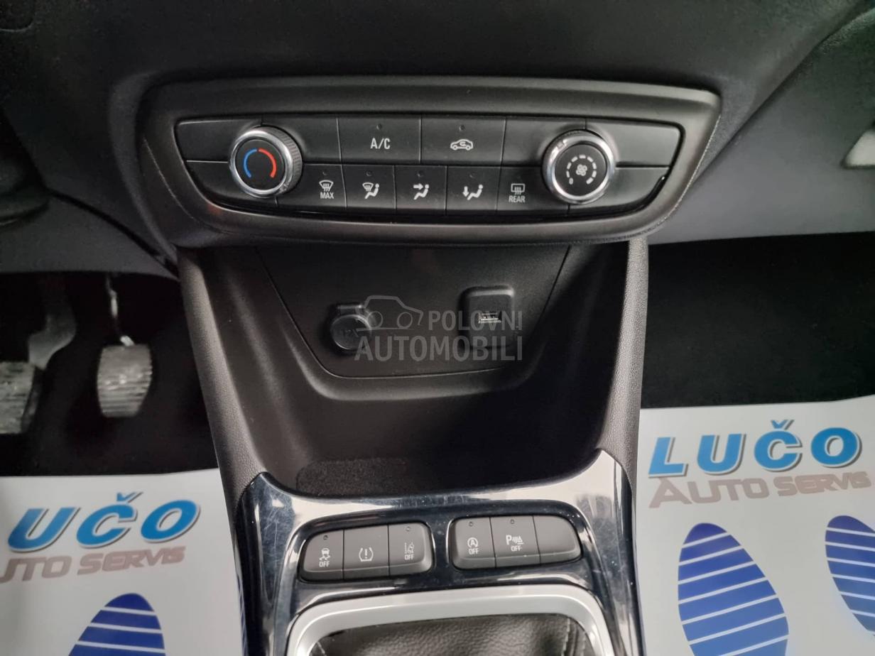 Opel Crossland X  1.2