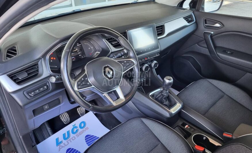 Renault Captur 28 000 k m