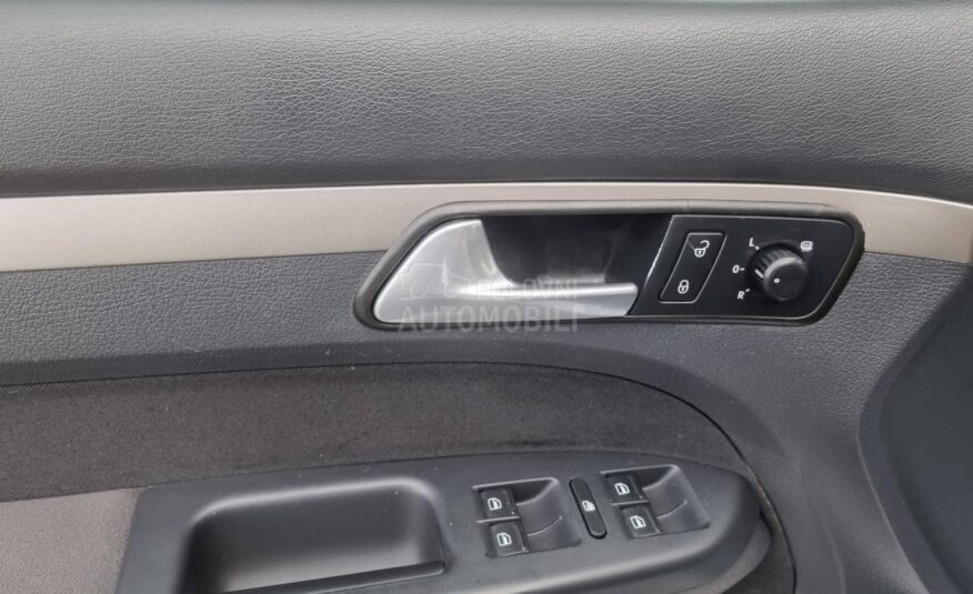 Volkswagen Touran 2.0/CNG/7 SED