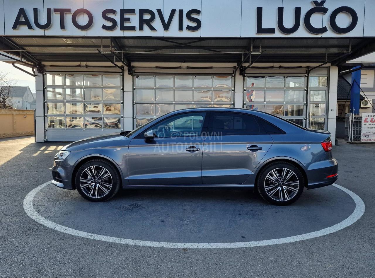 Audi A3 1.6 TDI/BLACK EDITON