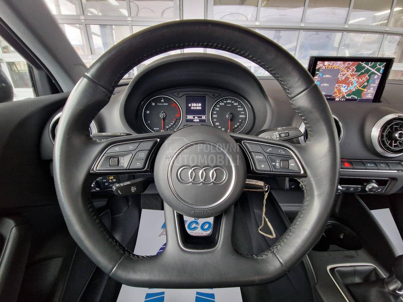 Audi A3 1.6 TDI/BLACK EDITON