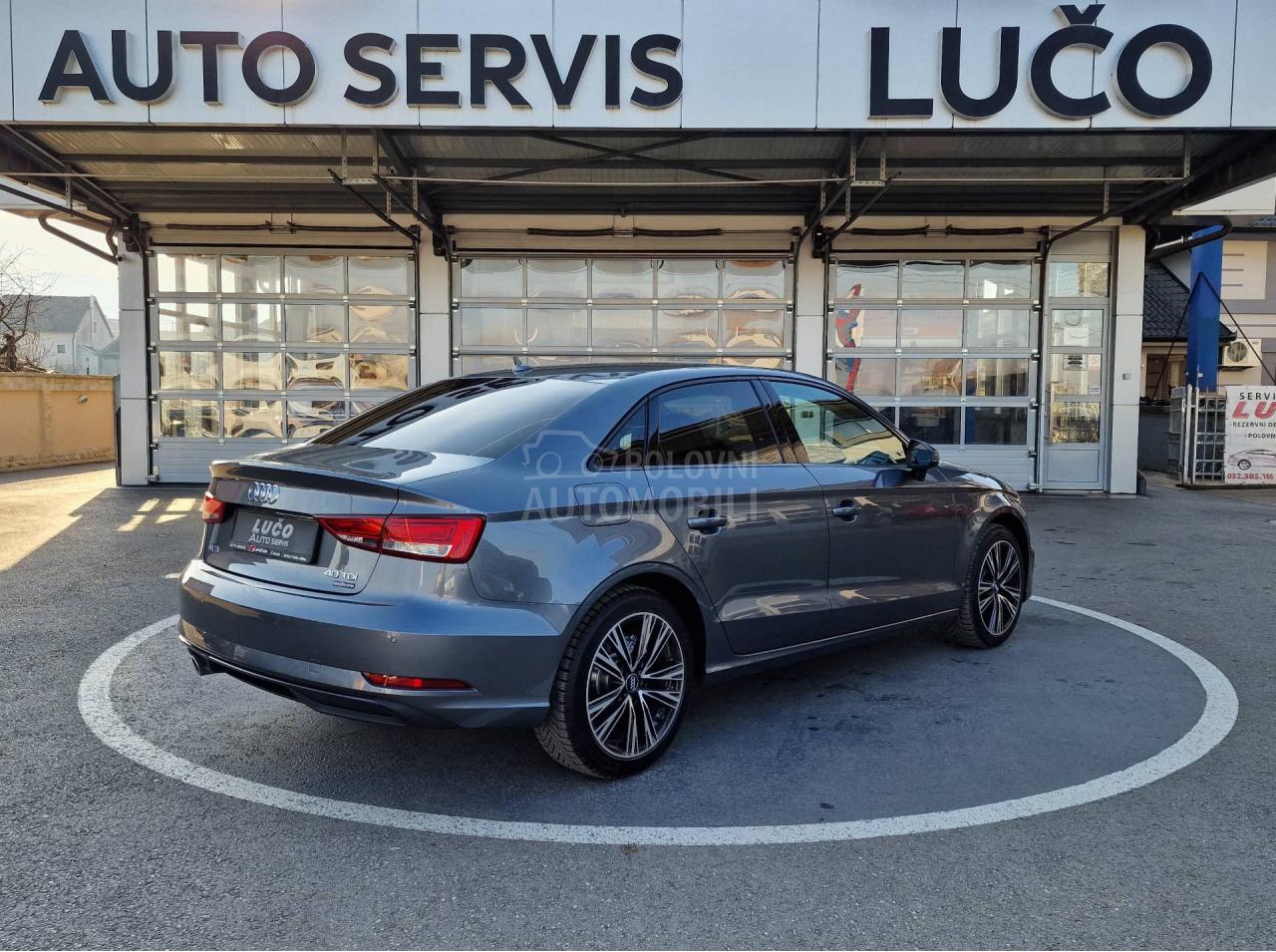 Audi A3 1.6 TDI/BLACK EDITON