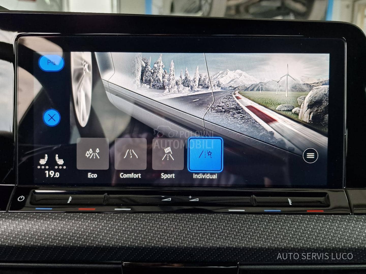 Volkswagen Golf 8 1.5 eTSI  R-LINE