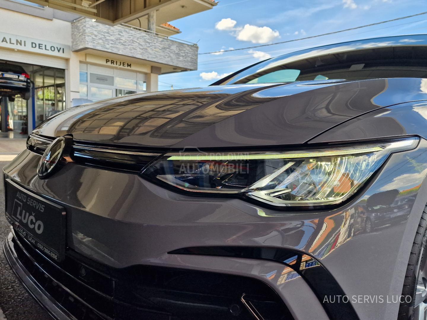 Volkswagen Golf 8 1.5 eTSI  R-LINE