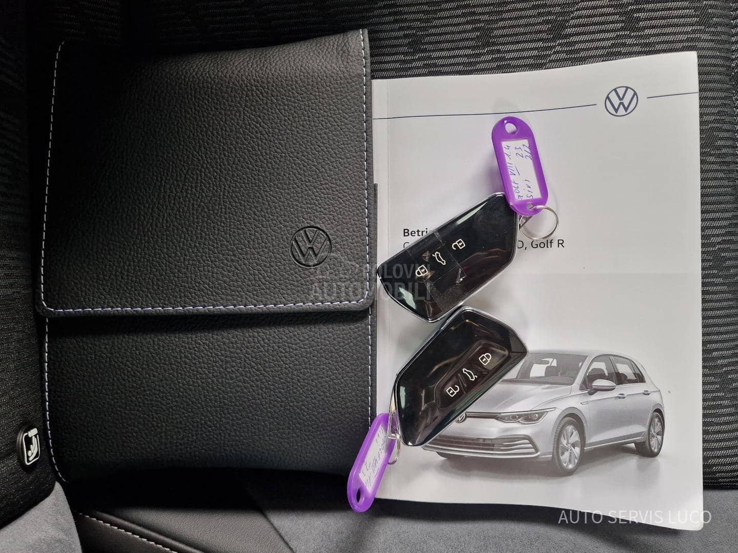 Volkswagen Golf 8 1.5 eTSI  R-LINE