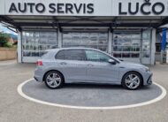 Volkswagen Golf 8 1.5 eTSI  R-LINE