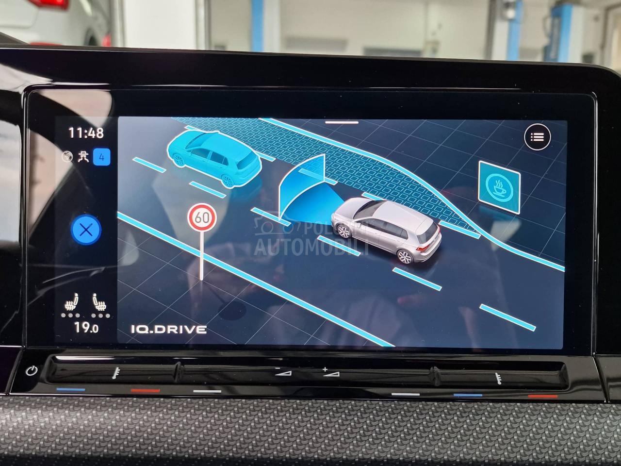 Volkswagen Golf 8 1.5 eTSI  R-LINE