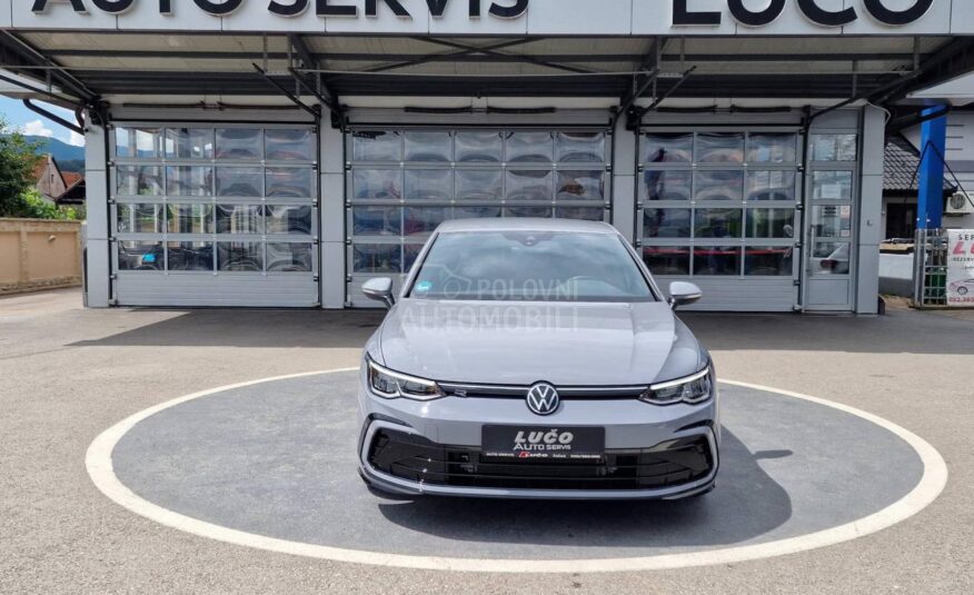 Volkswagen Golf 8 1.5 eTSI  R-LINE