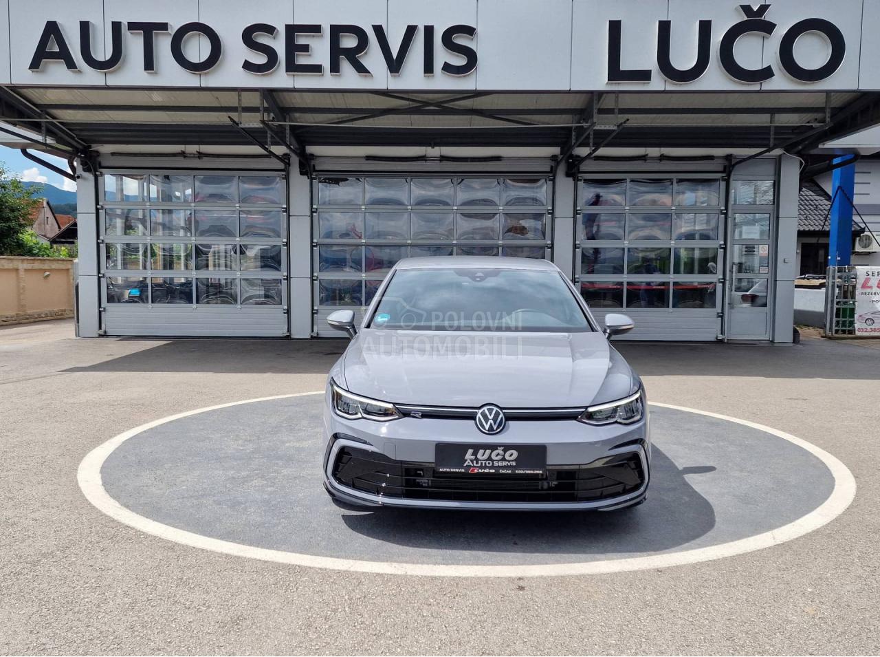Volkswagen Golf 8 1.5 eTSI  R-LINE