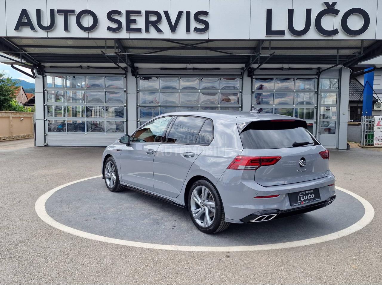 Volkswagen Golf 8 1.5 eTSI  R-LINE