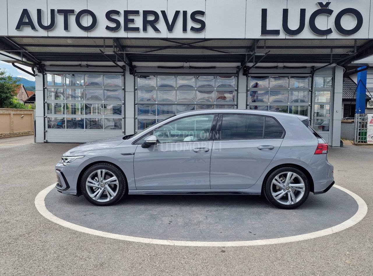 Volkswagen Golf 8 1.5 eTSI  R-LINE