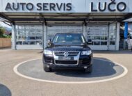 Volkswagen Touareg 3.0 TDI V6 140 h k m