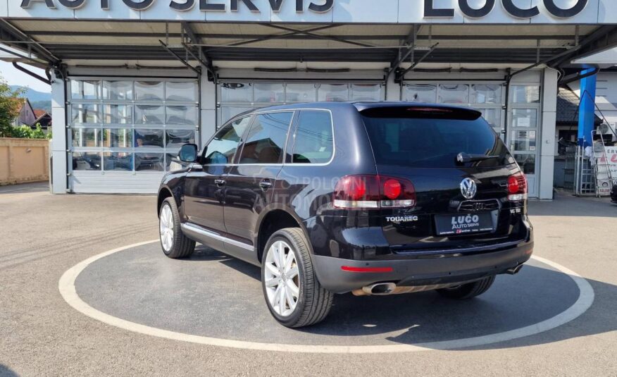 Volkswagen Touareg 3.0 TDI V6 140 h k m