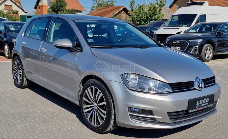 Volkswagen Golf 7 1.2 TSI 86 k s reg