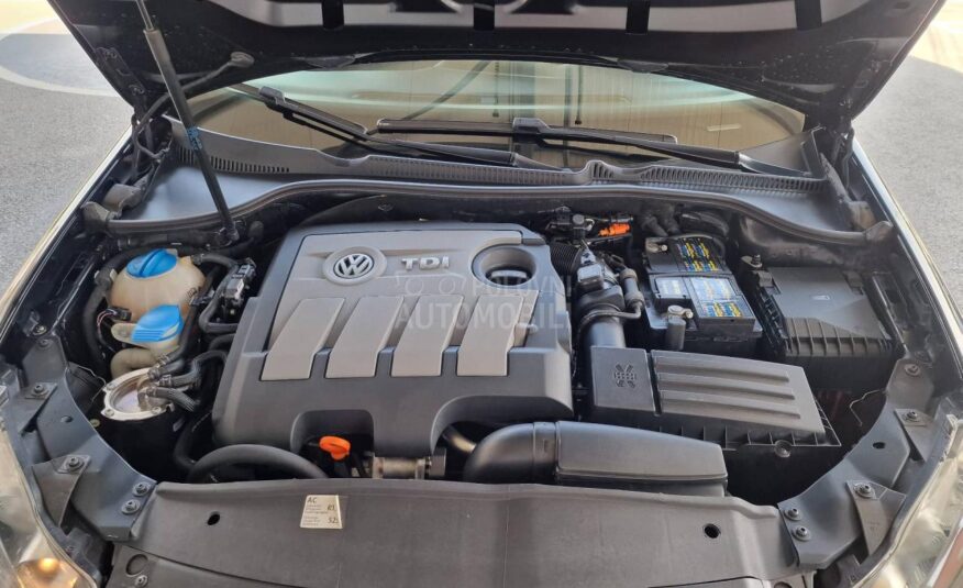 Volkswagen Golf 6 1.6 TDI