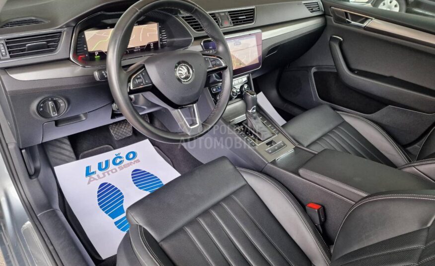 Škoda Superb Plag in/Hybrid/F ull