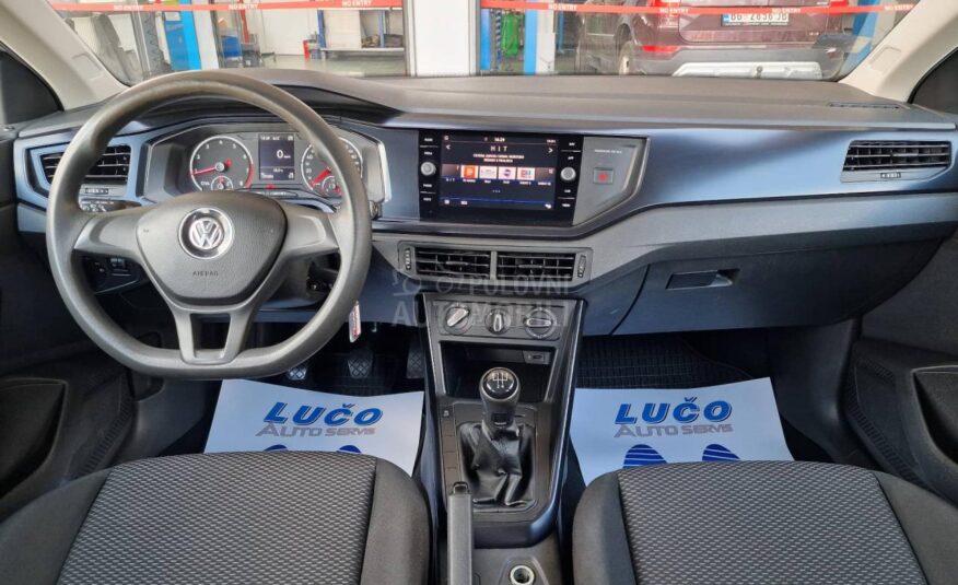 Volkswagen Polo 1.0