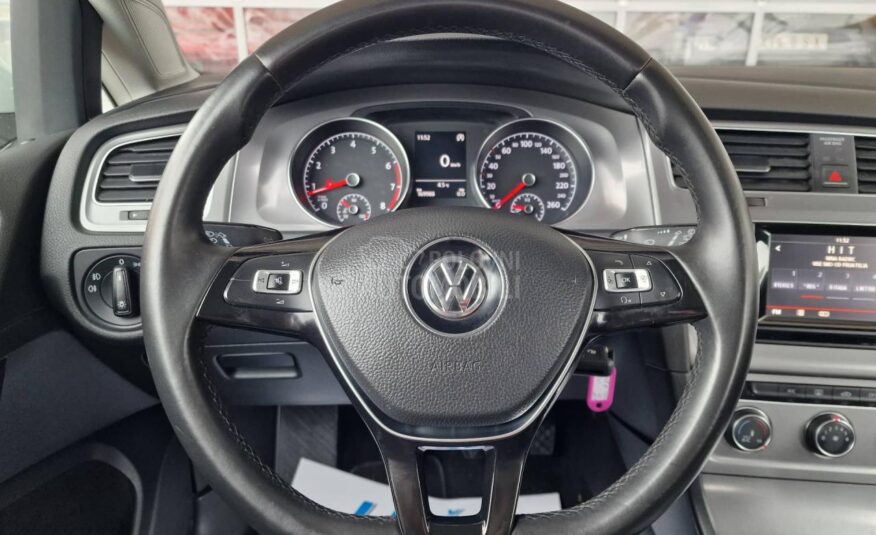 Volkswagen Golf 7 1.2 TSI s ervisiran