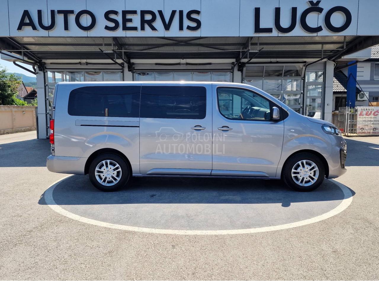 Opel Zafira 1.5 D VIVARO 9 SED