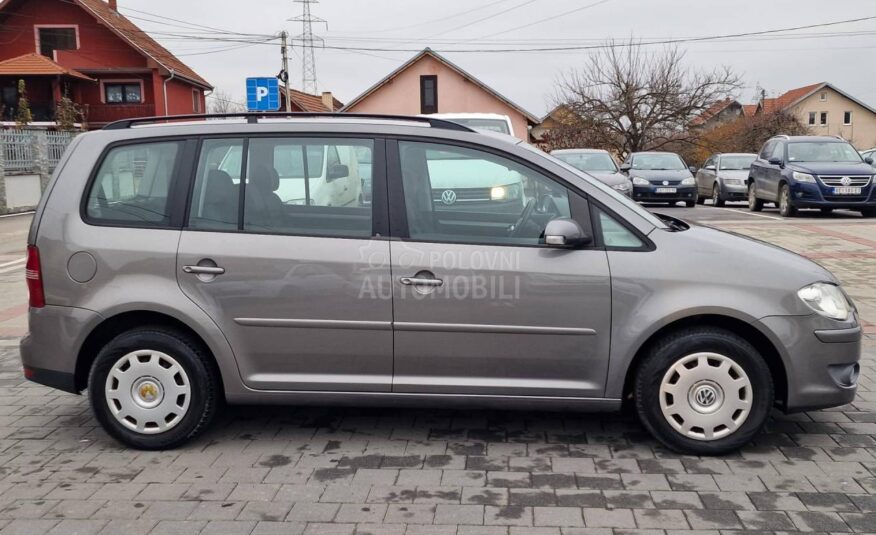 Volkswagen Touran 1.4 TSI/ 98 H K M