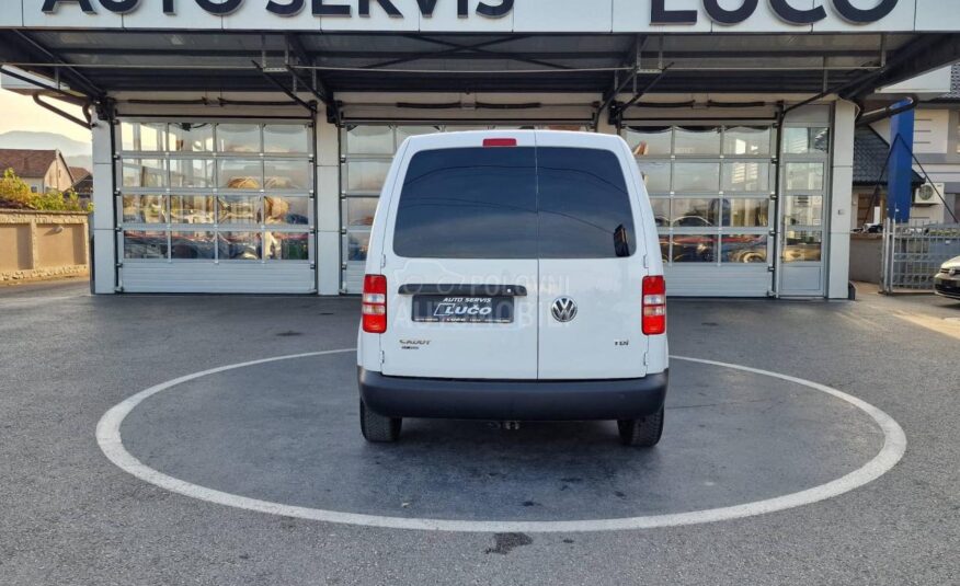 Volkswagen Caddy 1.6 TDI kuka  n o v