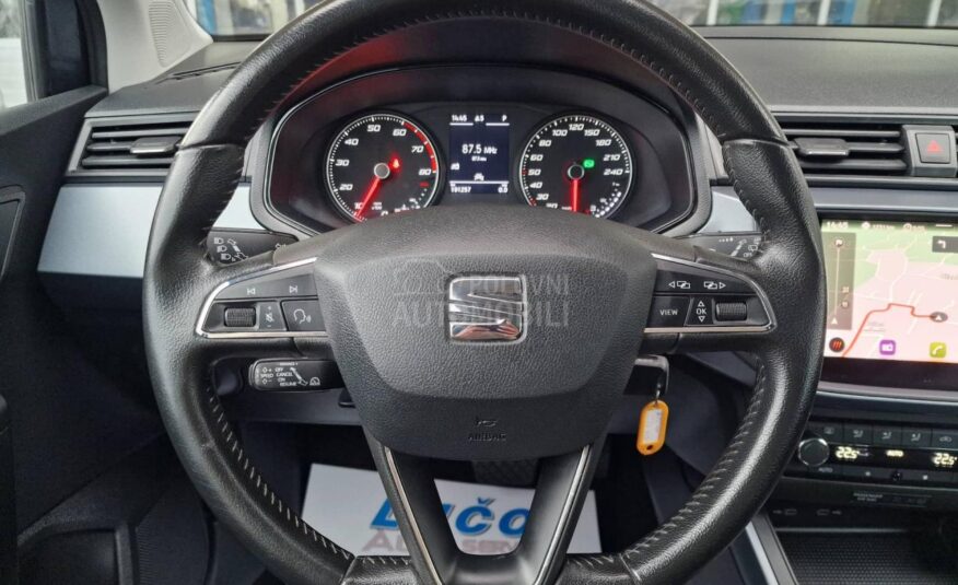 Seat Arona 1.0 TSI DSG R kamera