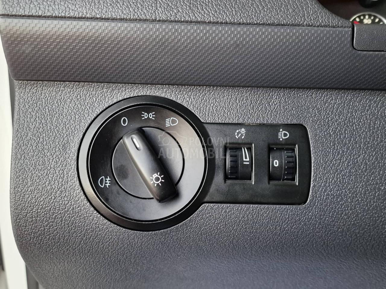 Volkswagen Caddy 1.6 TDI kuka  n o v
