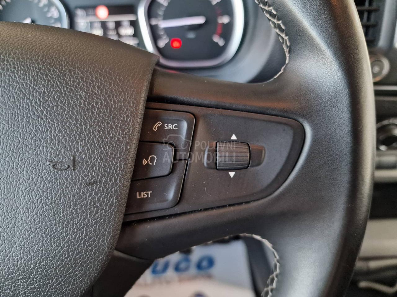 Opel Zafira 1.5 D VIVARO 9 SED