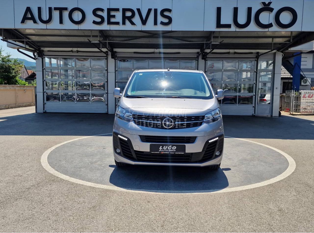 Opel Zafira 1.5 D VIVARO 9 SED