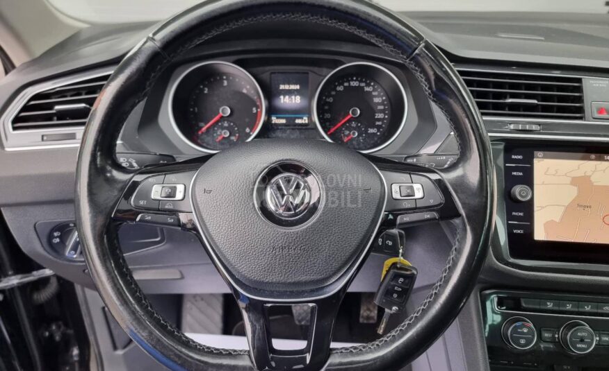 Volkswagen Tiguan 2.0TDI/DSG/4X4/PANO