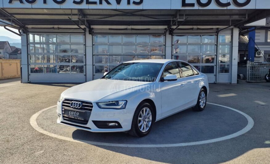 Audi A4 2.0 TDI Led v servis