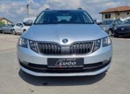 Škoda Octavia 1.6 TDI DSG R kamera