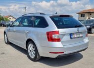 Škoda Octavia 1.6 TDI DSG R kamera