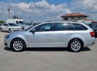 Škoda Octavia 1.6 TDI DSG R kamera