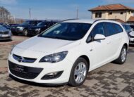 Opel Astra J 1.6 CDTI  153 h k m