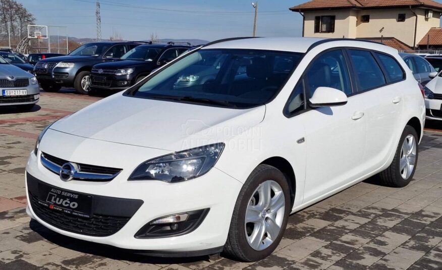 Opel Astra J 1.6 CDTI  153 h k m