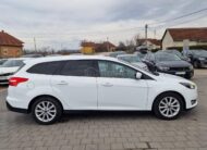 Ford Focus 1.5 kamera 145 h k m