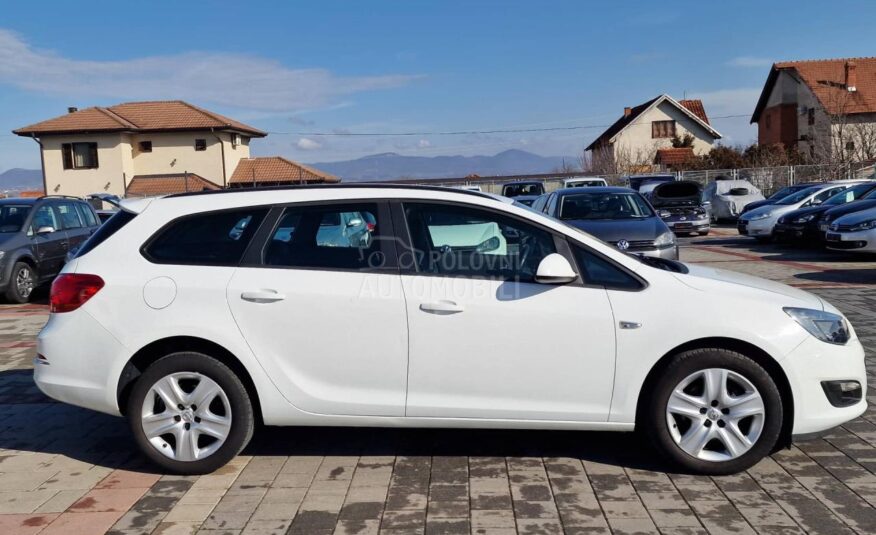 Opel Astra J 1.6 CDTI  153 h k m