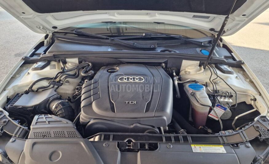 Audi A4 2.0 TDI Led v servis