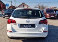 Opel Astra J 1.6 CDTI R kamera