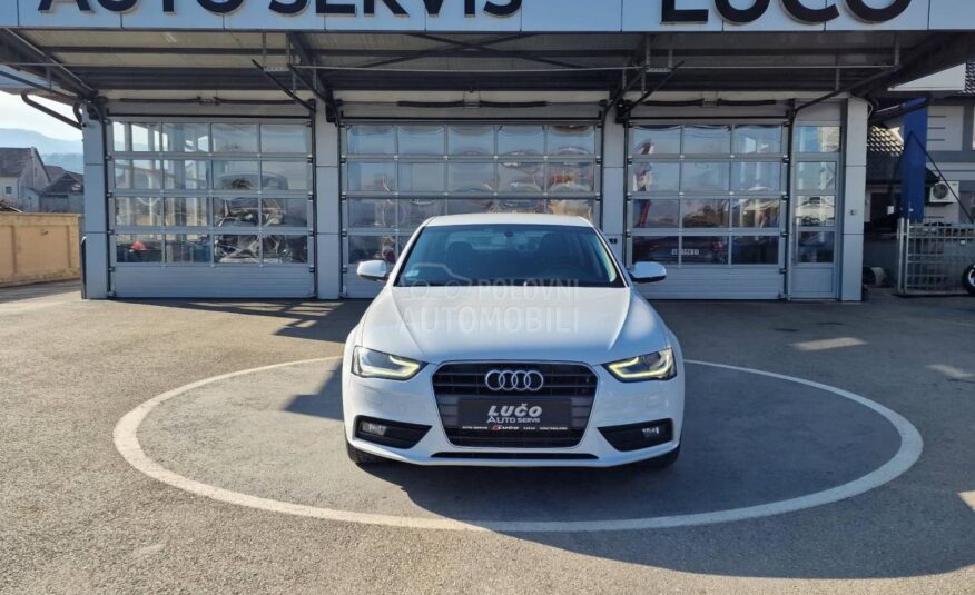 Audi A4 2.0 TDI Led v servis