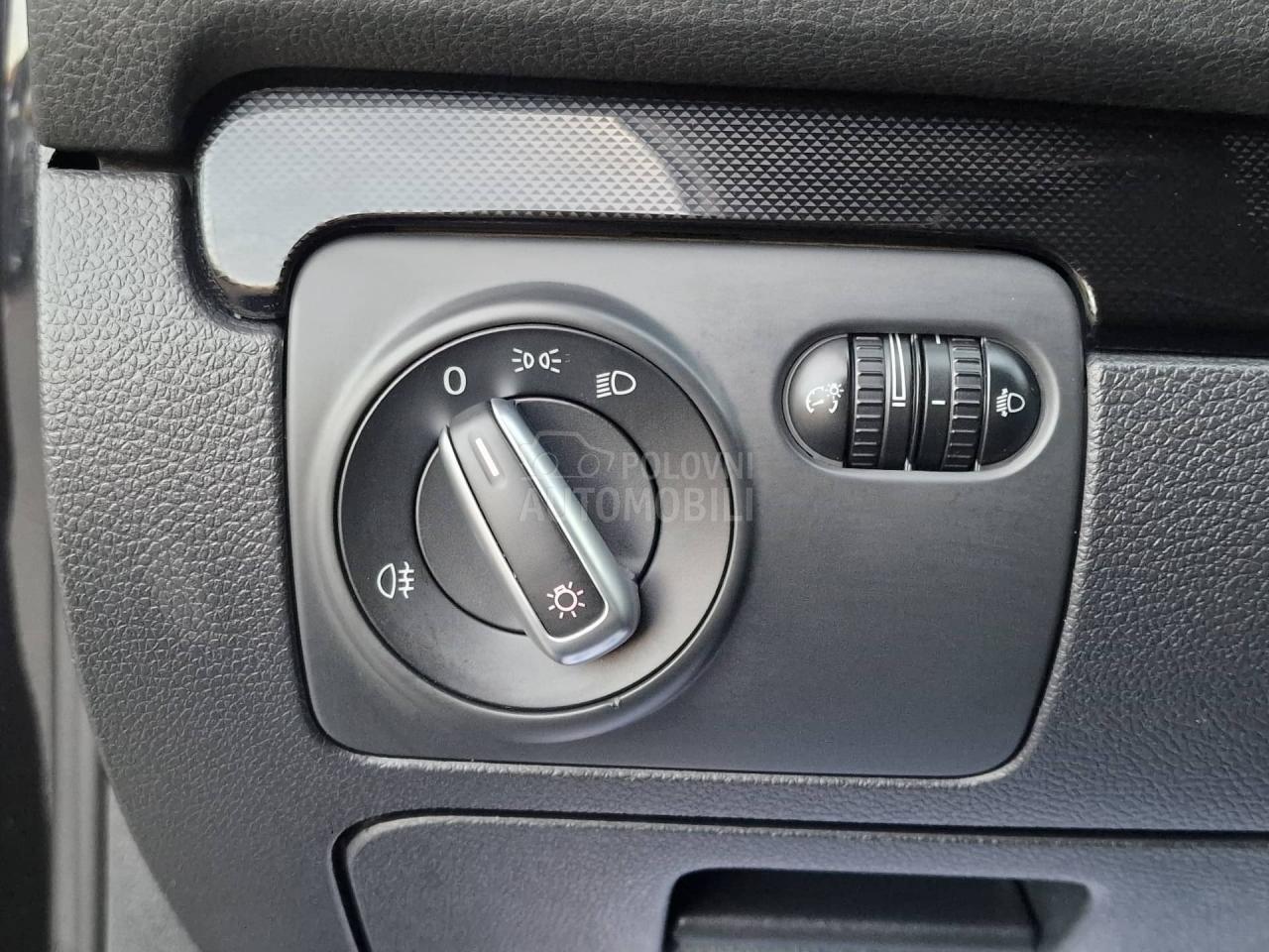 Volkswagen Golf 6 1.6 TDI/V.SERV/T O P